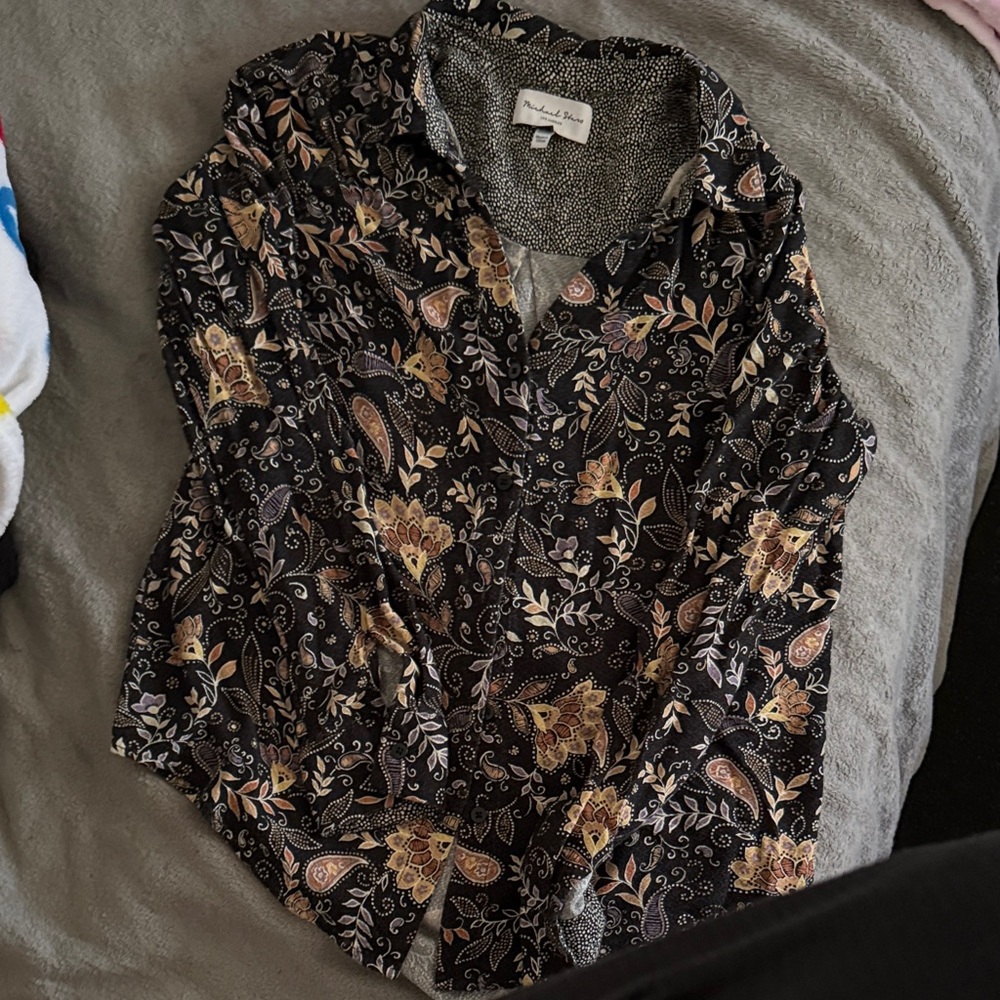 Michael Stars Black and Gold Paisley Button Down Shirt